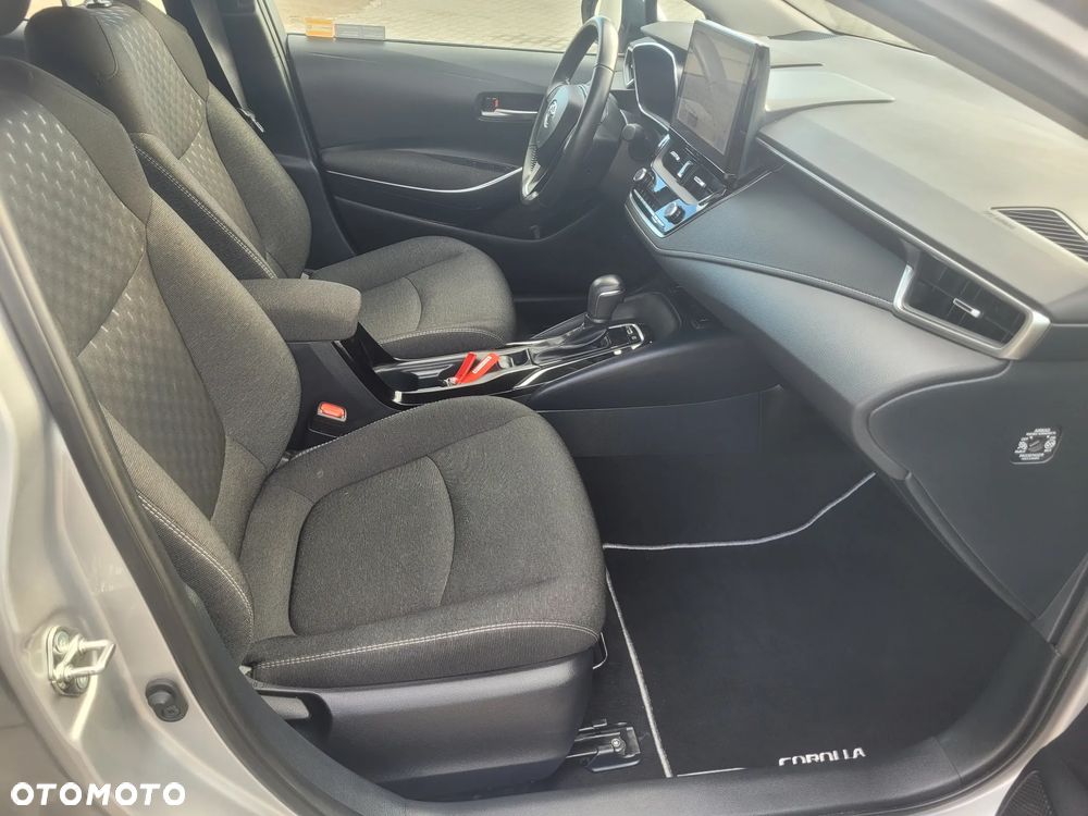 Toyota Corolla 1.8 Hybrid Comfort - 26