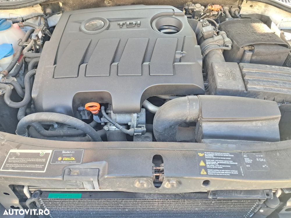 Skoda Octavia 1.6 TDI Business - 12