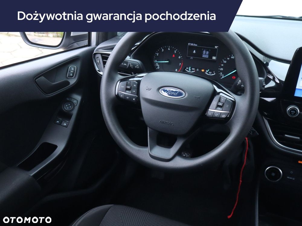 Ford Fiesta - 9