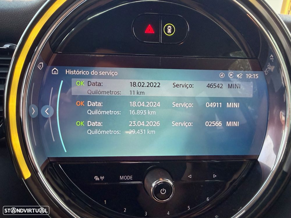 MINI 3 Portas Cooper SE Essential - 17