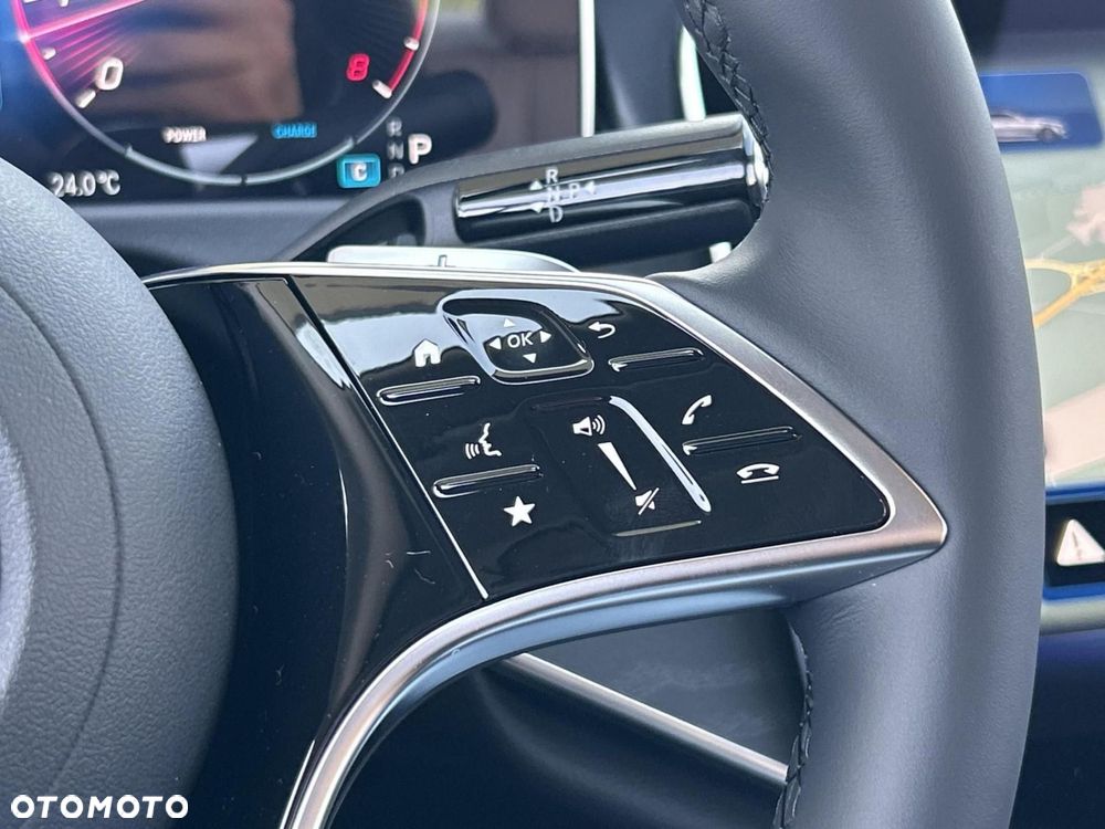 Mercedes-Benz Klasa E - 19