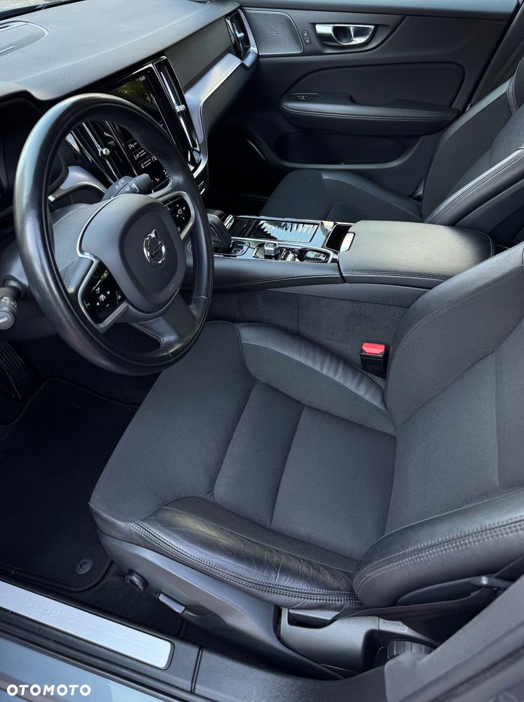 Volvo V60 T6 AWD Recharge Geartronic Inscription - 12