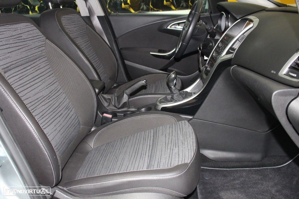 Opel Astra Sports Tourer 1.6 CDTi Cosmo S/S - 39