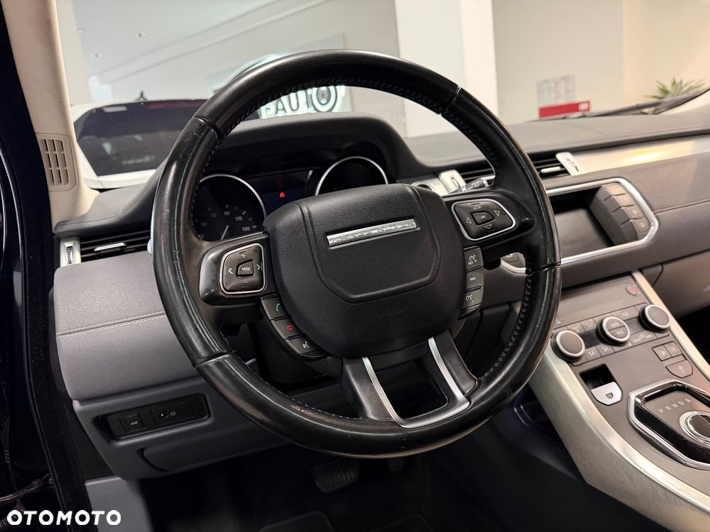 Land Rover Range Rover Evoque - 26