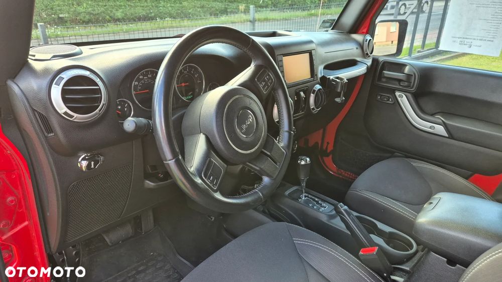 Jeep Wrangler 3.6 Unlim Sahara - 7