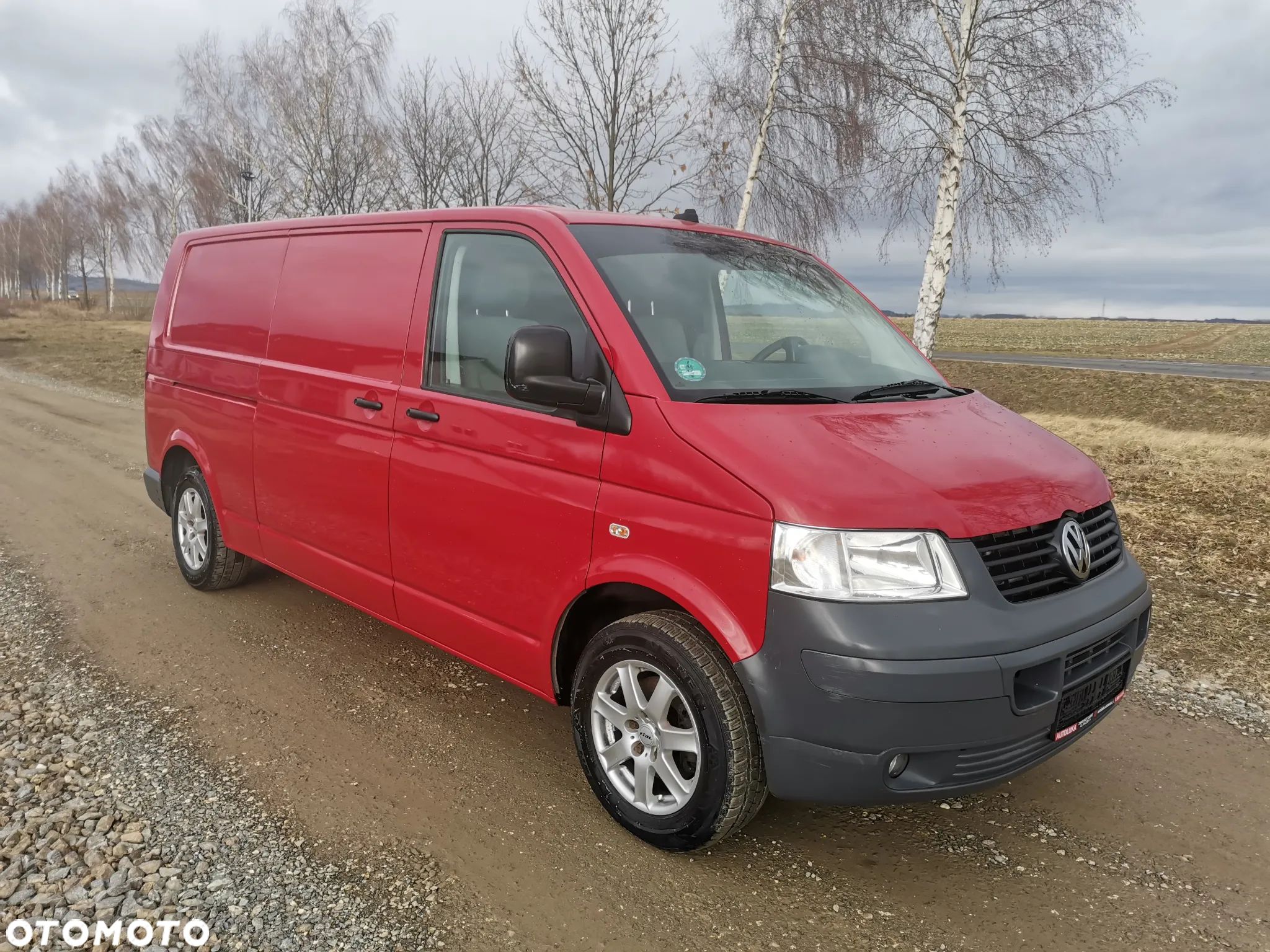 Volkswagen Transporter - 1