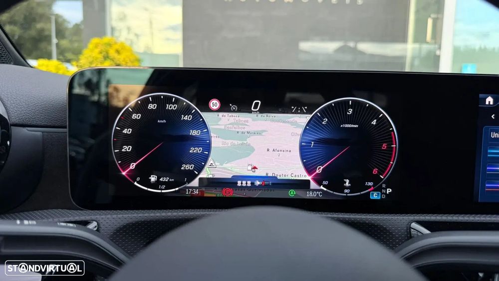 Mercedes-Benz A 180 Limousine d AMG Line Aut. - 19