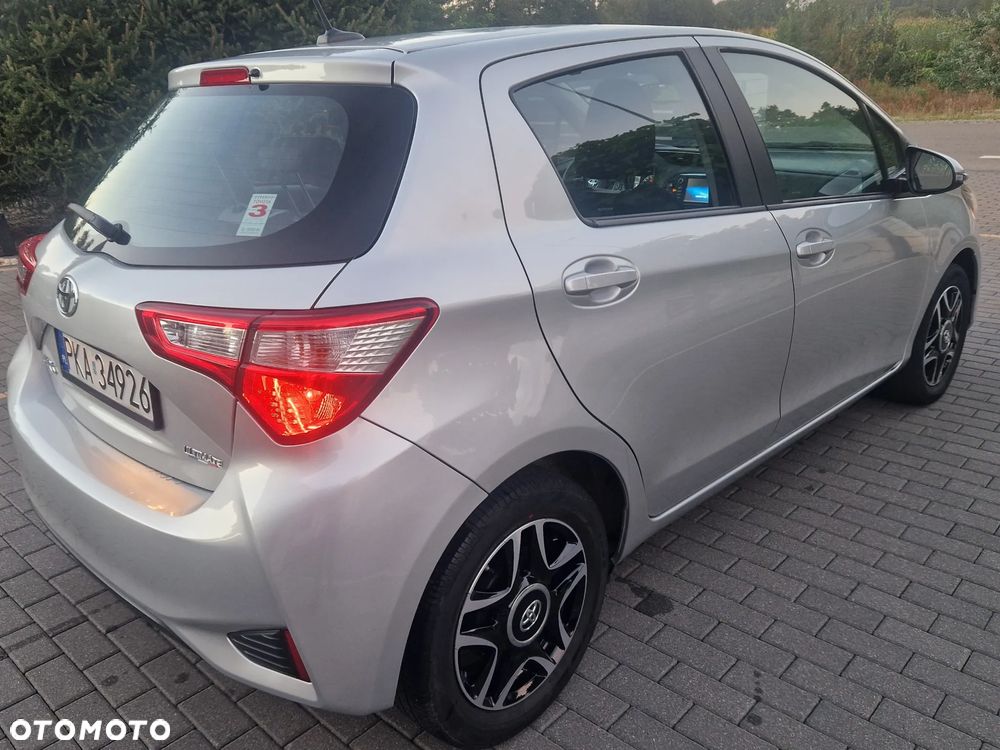Toyota Yaris - 6