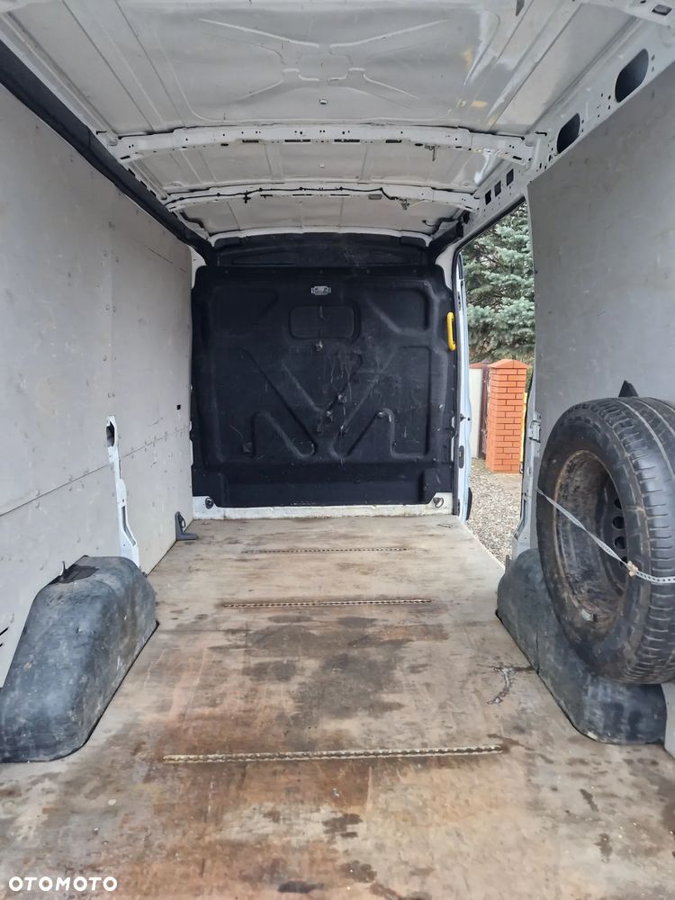 Ford Transit - 16