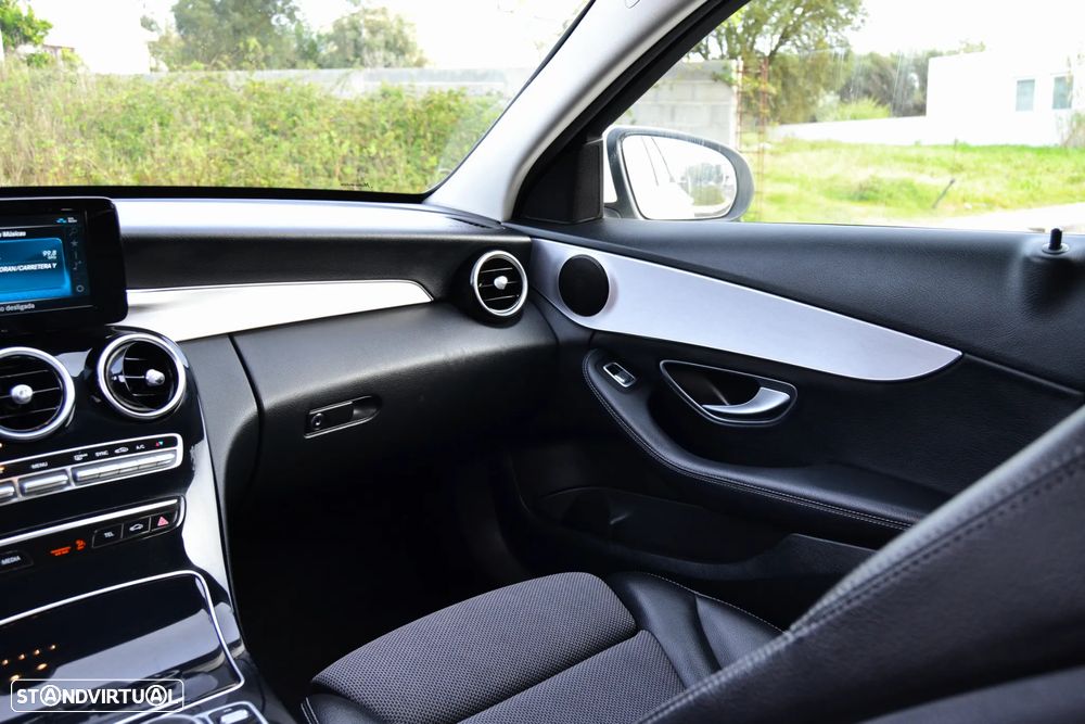 Mercedes-Benz C 220 d Avantgarde - 20
