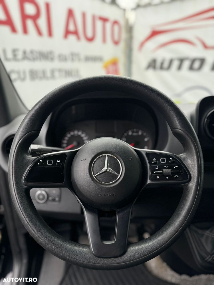 Mercedes-Benz SPRINTER - 19