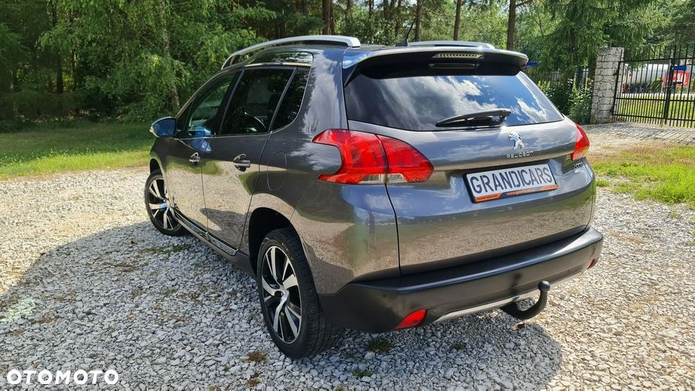 Peugeot 2008 1.6 e-HDi Allure S&S - 5