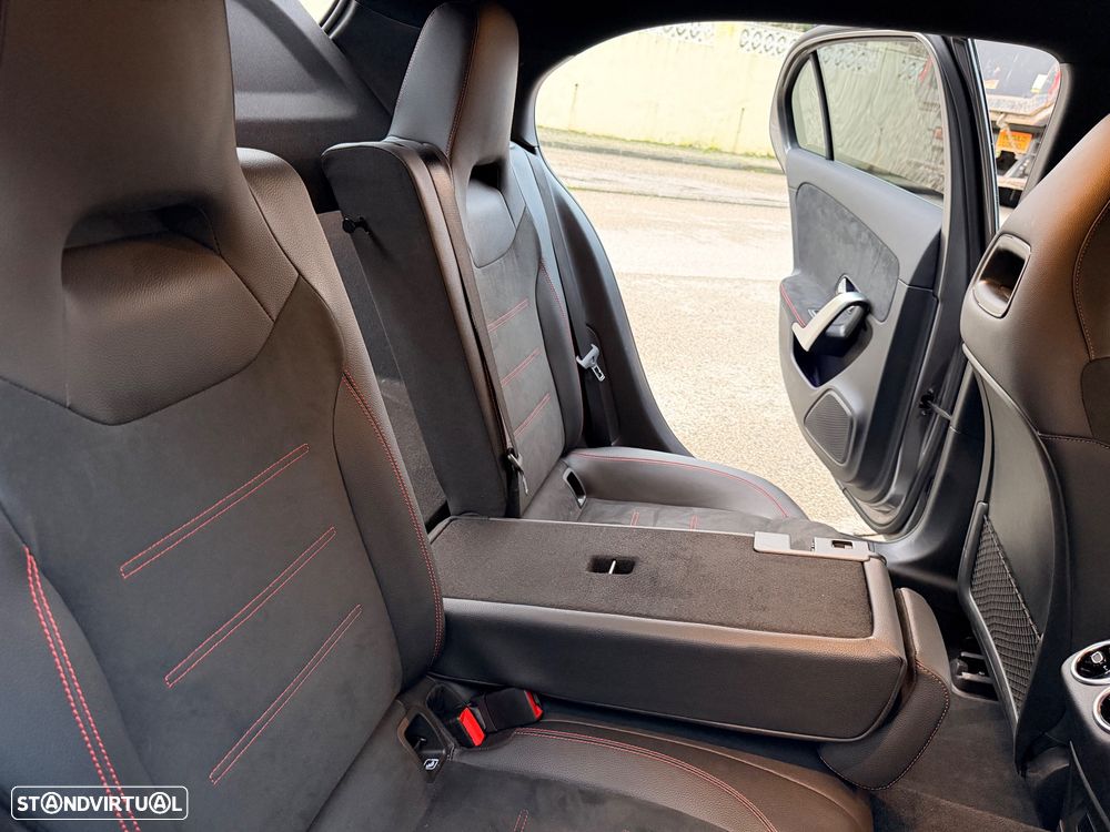 Mercedes-Benz A 180 d AMG Line Aut. - 30