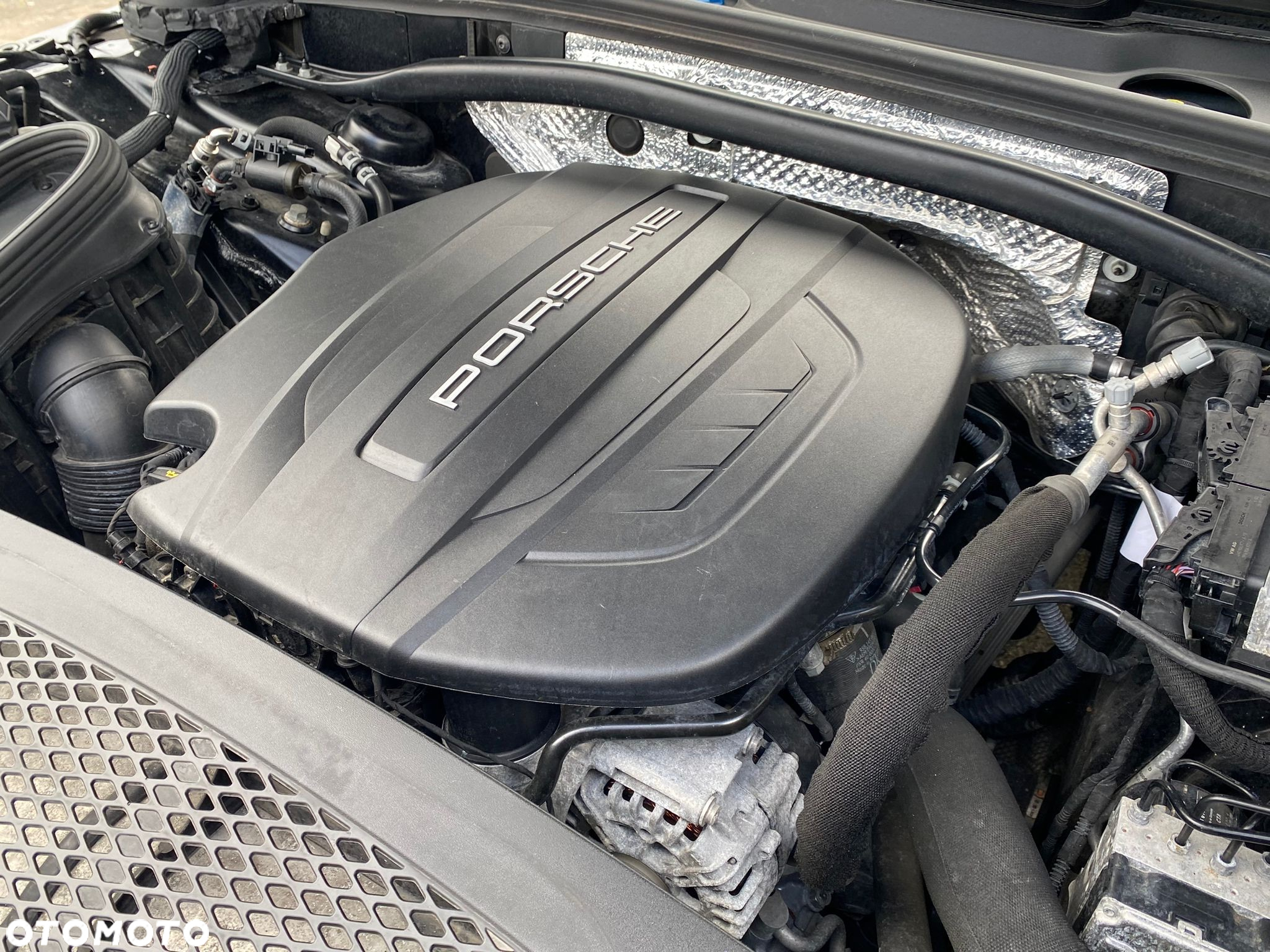 Porsche Macan Standard - 17