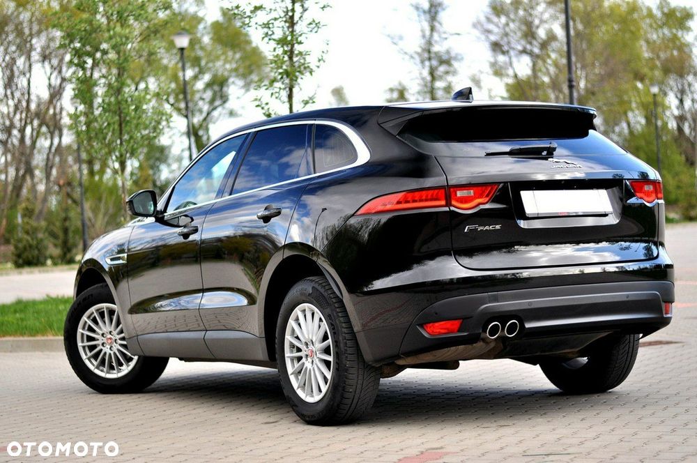 Jaguar F-Pace 20d Portfolio - 30