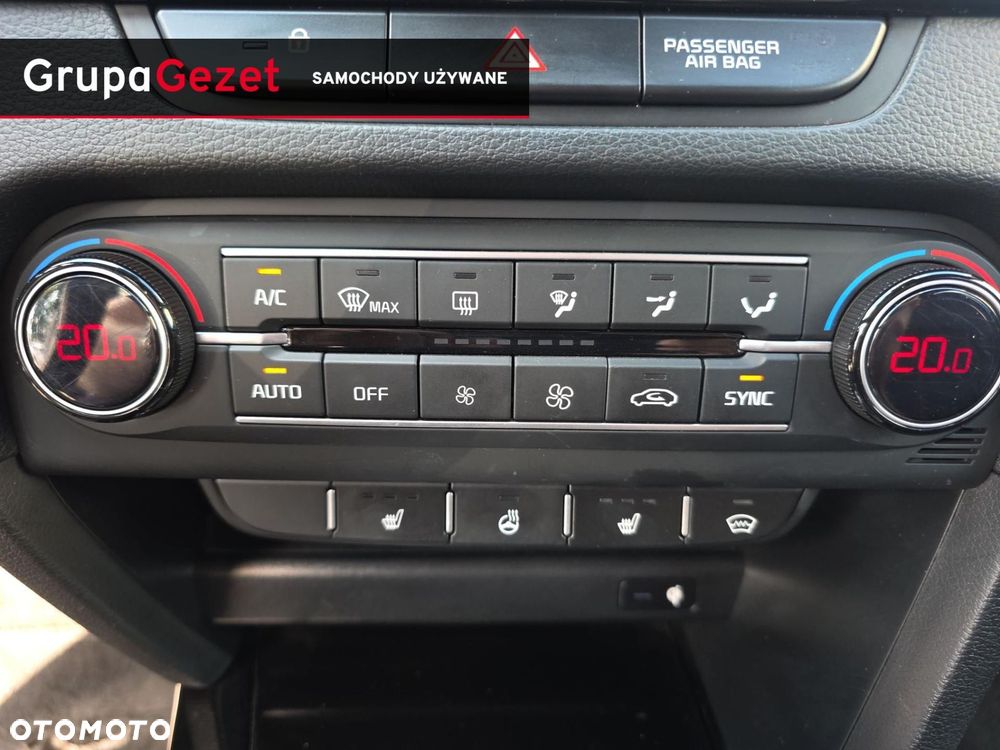 Kia ProCeed 1.6 T-GDI GT DCT - 28