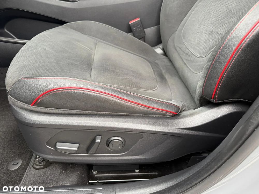 Hyundai Tucson 1.6 T-GDi 48V N Line 4WD DCT - 28