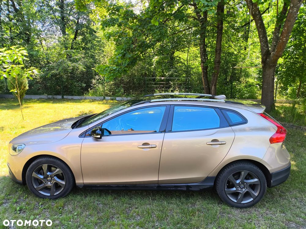 Volvo V40 Cross Country D4 Drive-E Summum - 1