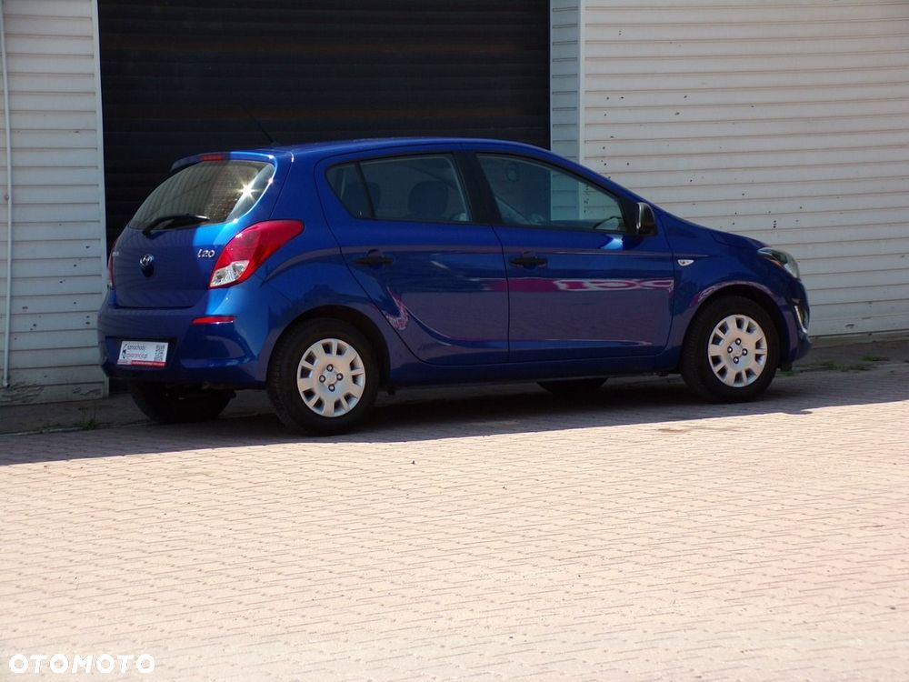 Hyundai i20 - 11