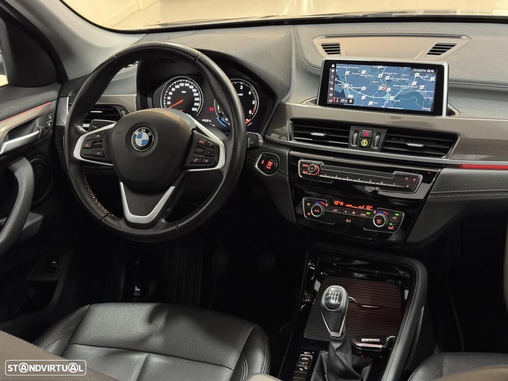 BMW X1 16 d sDrive xLine - 42