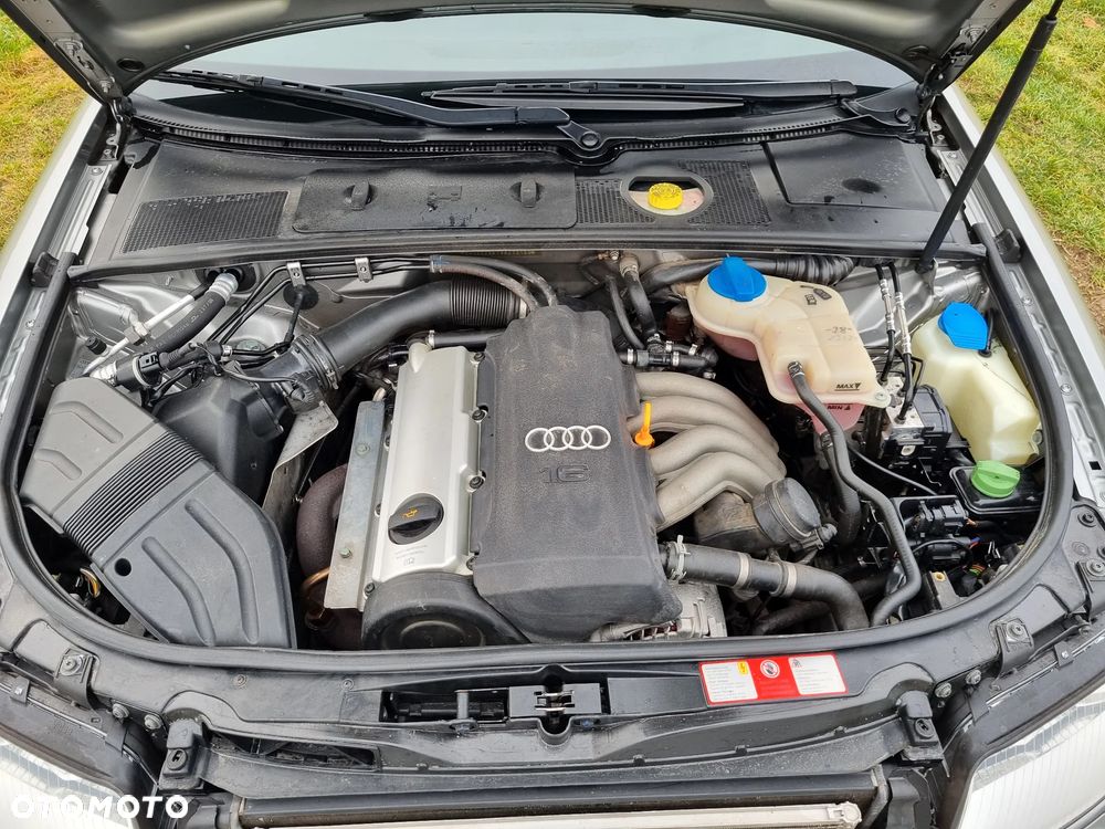 Audi A4 Limousine - 9