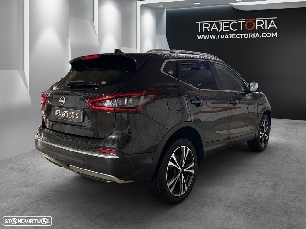 Nissan Qashqai 1.3 DIG-T N-Connecta J18 Led - 2