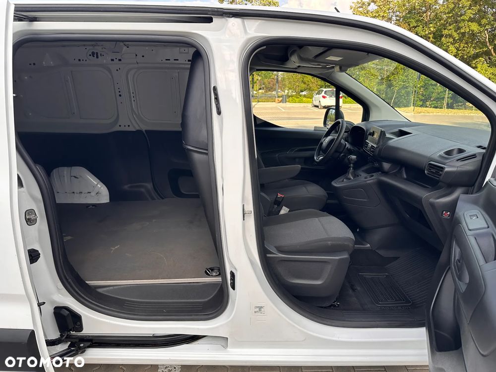 Toyota PROACE CITY L2 - 13