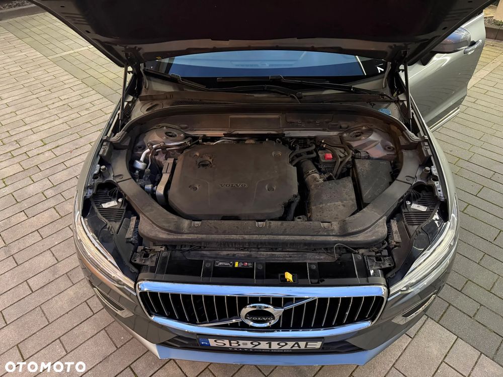 Volvo XC 60 B4 D AWD Inscription - 29
