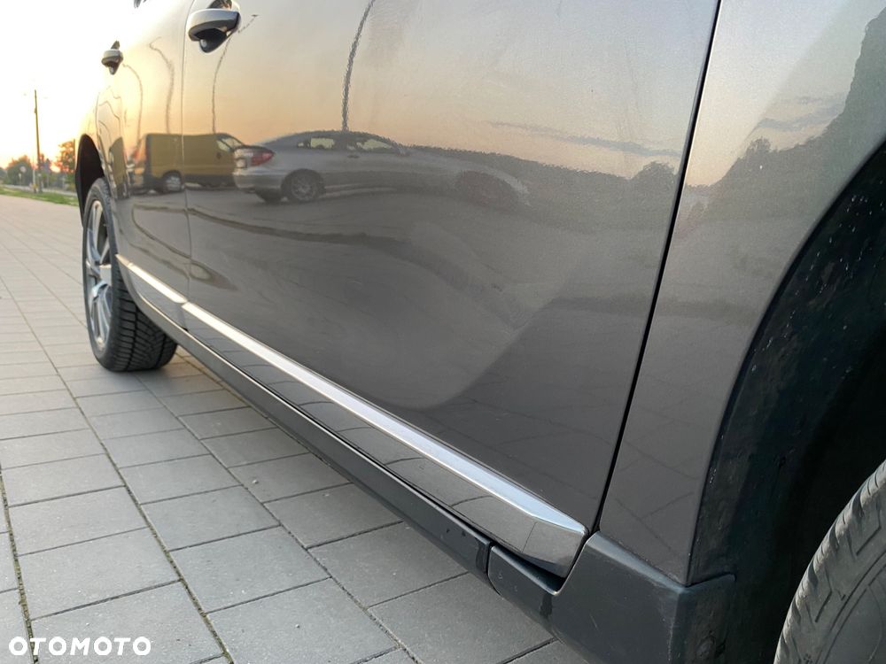 Peugeot 2008 1.6 e-HDi Allure S&S - 10