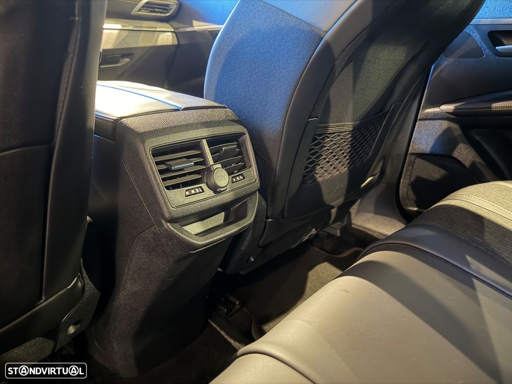 Peugeot 3008 1.6 BlueHDi GT Line EAT6 - 24