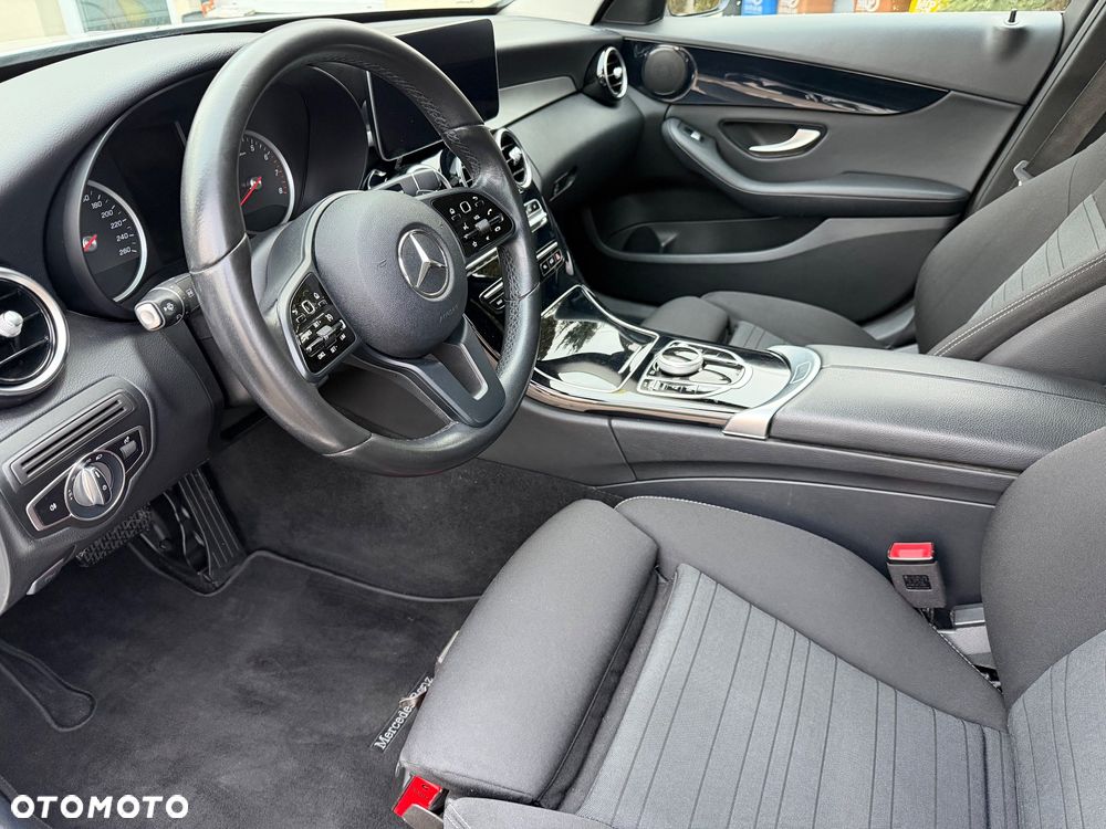 Mercedes-Benz Klasa C 160 Business Edition 9G-TRONIC - 25