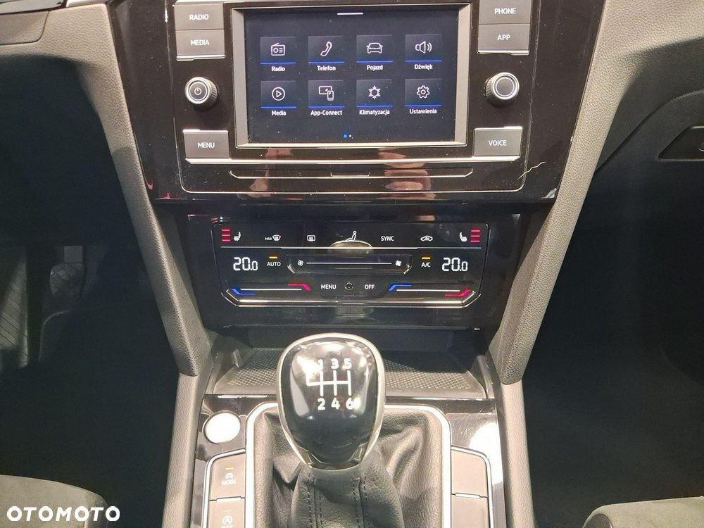 Volkswagen Passat Variant - 20