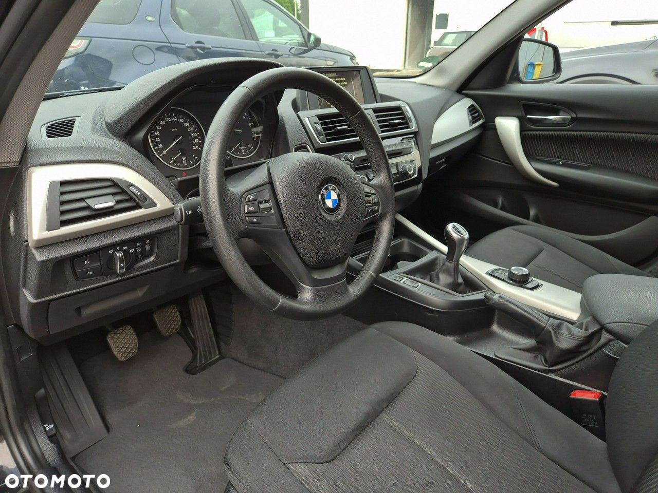 BMW Seria 1 118i Advantage - 10