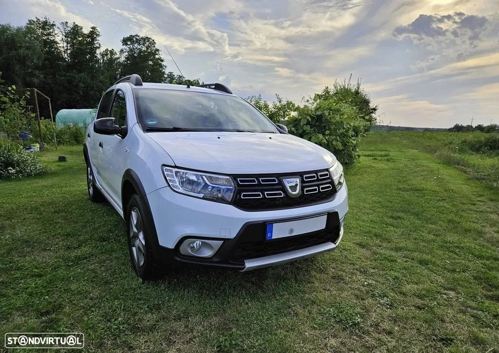 Dacia Sandero 1.5 dCi Stepway - 1
