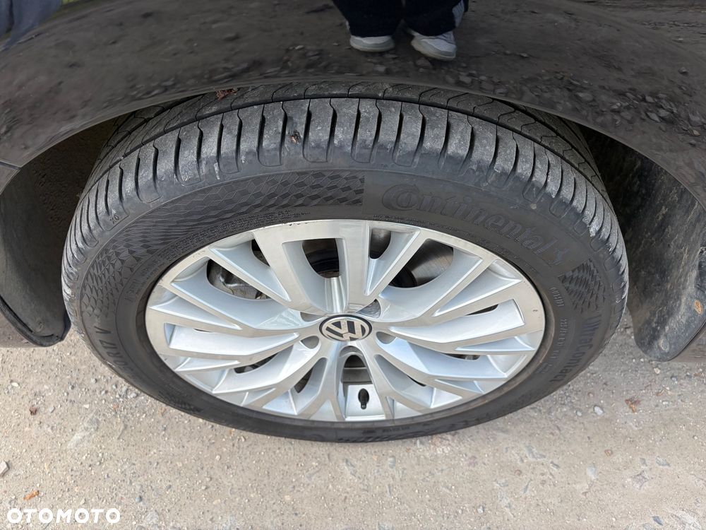 Volkswagen Sharan 2.0 TDI DSG BlueMotion Technology Highline - 25