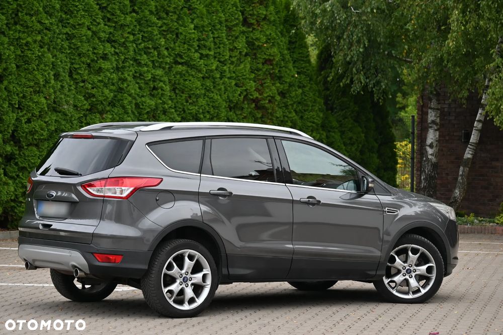 Ford Kuga 2.0 TDCi 4x4 Titanium - 13