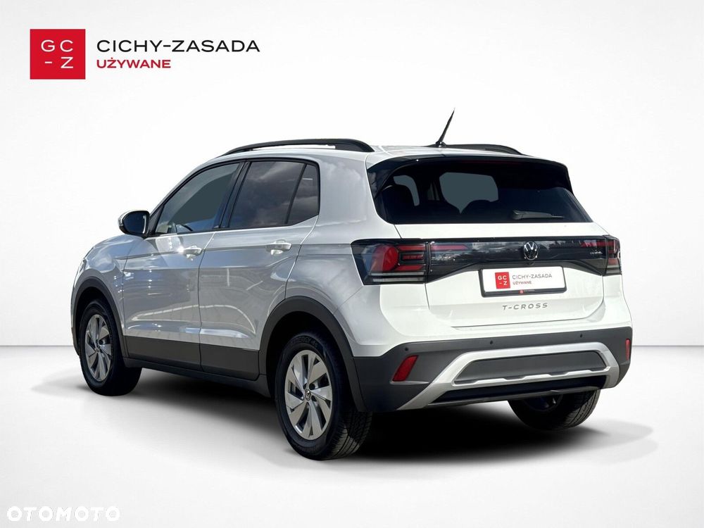 Volkswagen T-Cross - 3