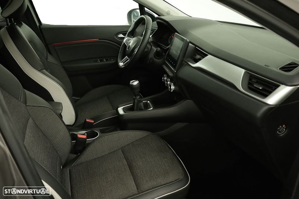 Renault Captur 1.0 TCe Techno Bi-Fuel - 23