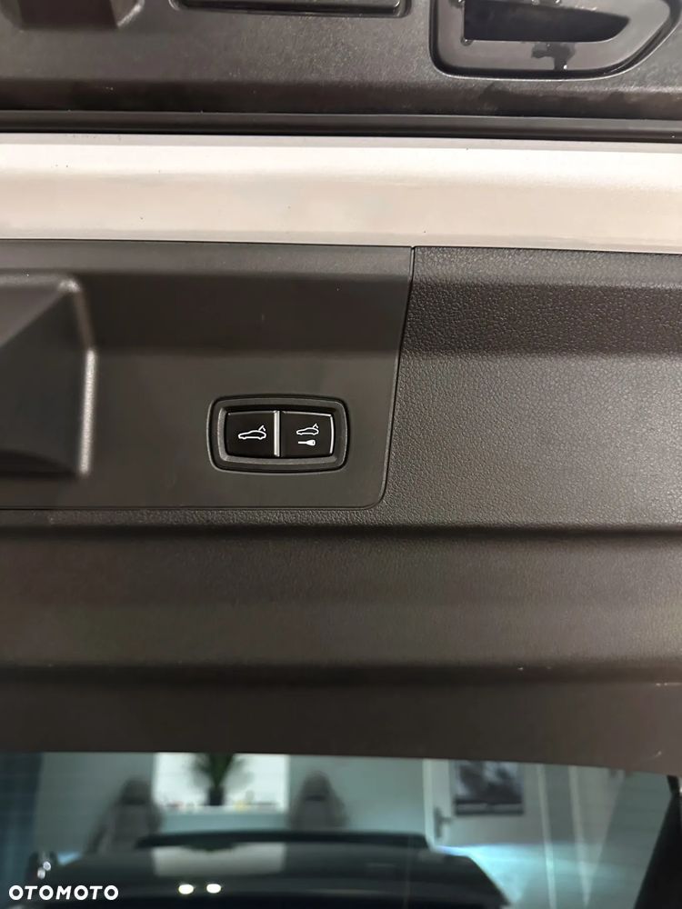 Porsche Panamera - 17