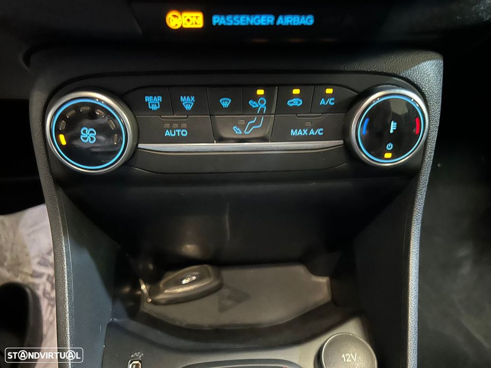 Ford Fiesta 1.0 EcoBoost ST-Line - 22