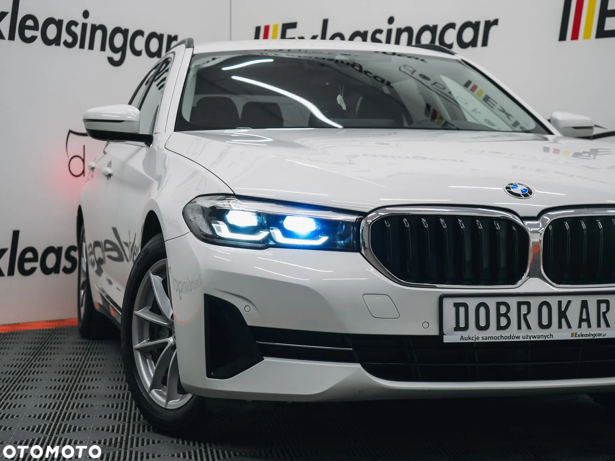 BMW Seria 5 520d Touring - 3