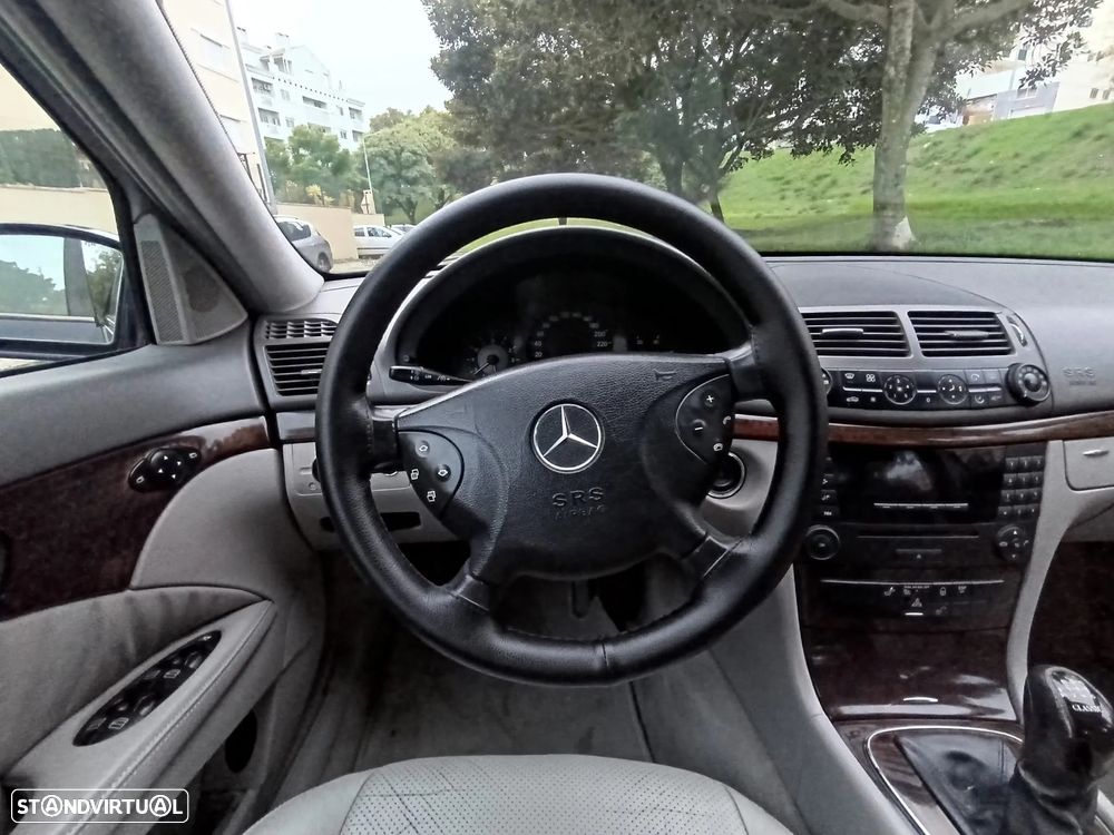 Mercedes-Benz E 220 CDi Elegance - 18