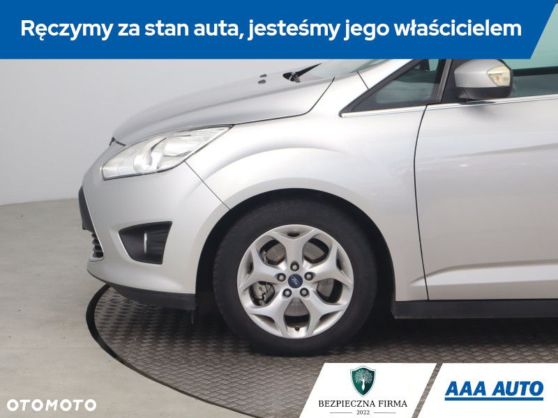 Ford Grand C-MAX - 16