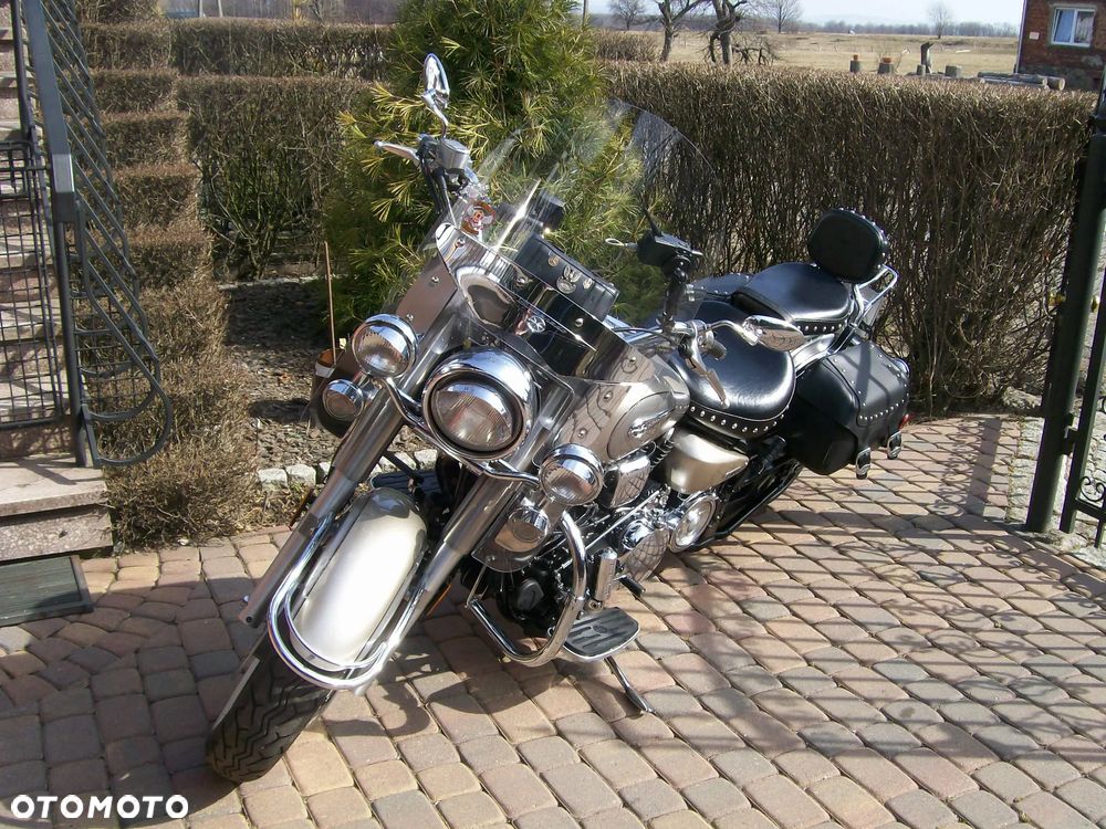 Yamaha Road Star - 2