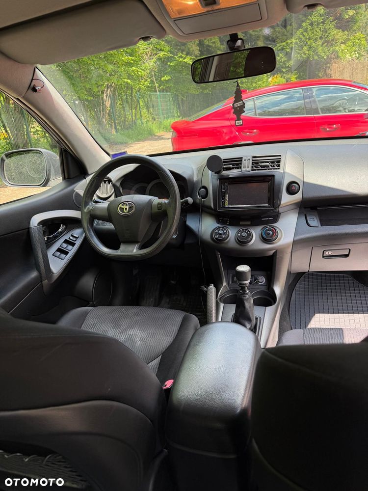 Toyota RAV4 2.0 VVT-i Luna - 5