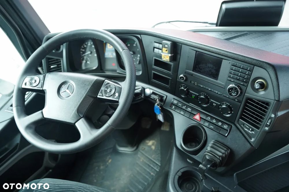 Mercedes-Benz ANTOS 2540 / 6x2 / SKRZYNIOWY 6,4 M / HDS EFFER CRANE 265 / MAX UDŹWIG 7 475 KG / PILOT / OŚ SKRETNA -PODNOSZONA / EURO 6 - 31