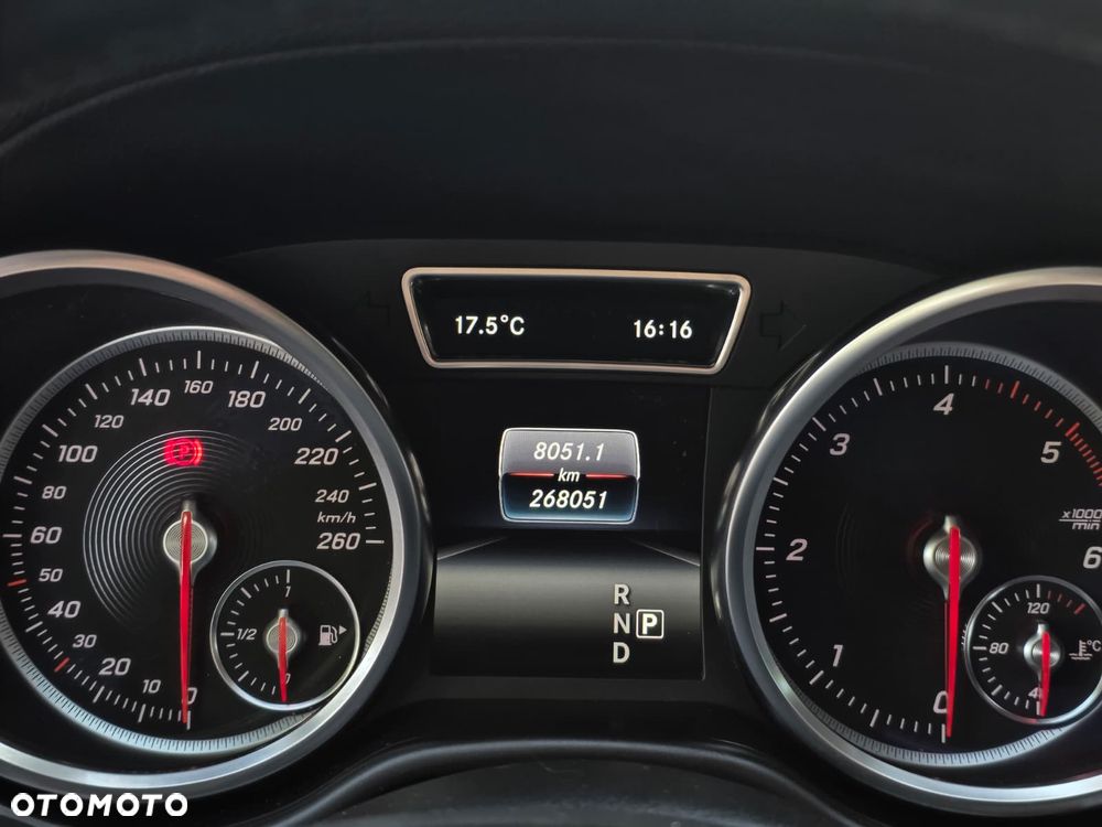Mercedes-Benz GLE 350 d 4-Matic - 17