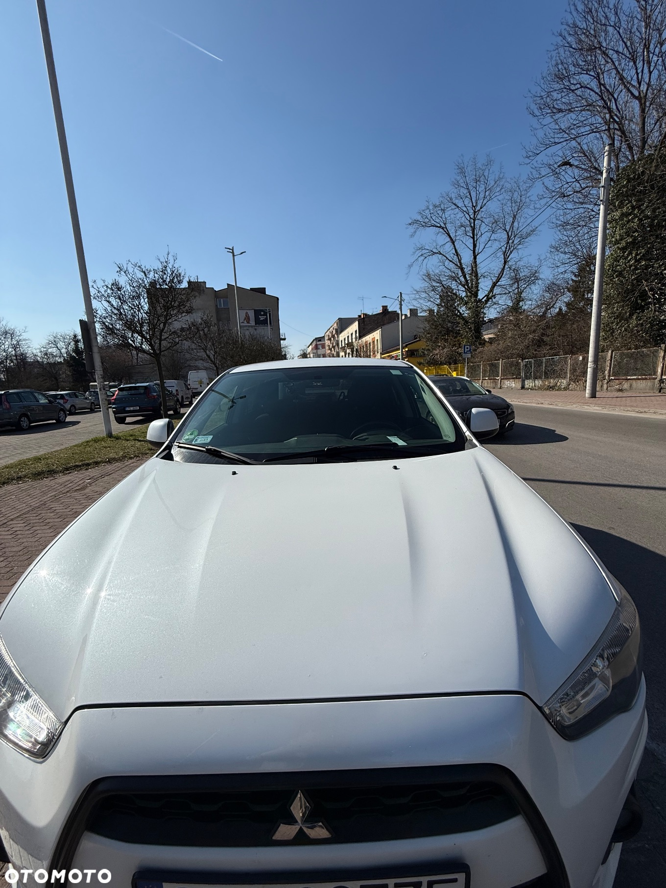 Mitsubishi Inny - 3