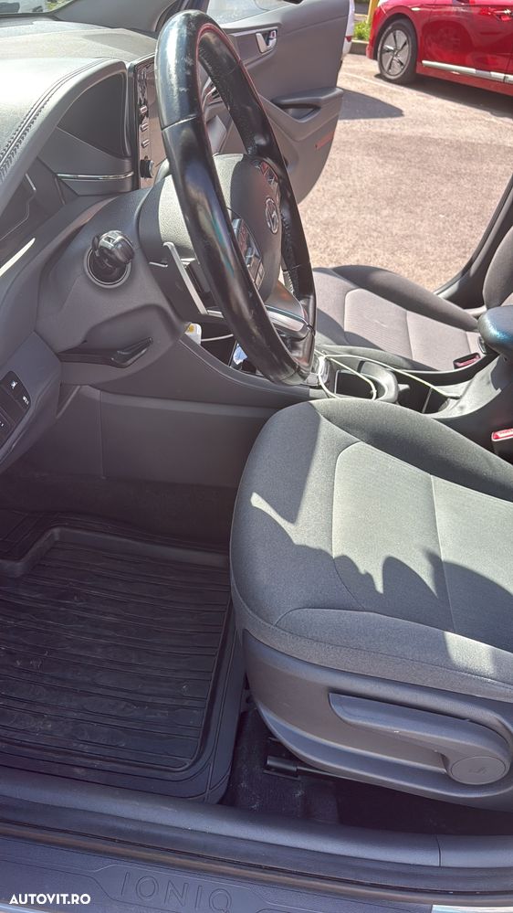 Hyundai IONIQ 141CP Exclusive - 16