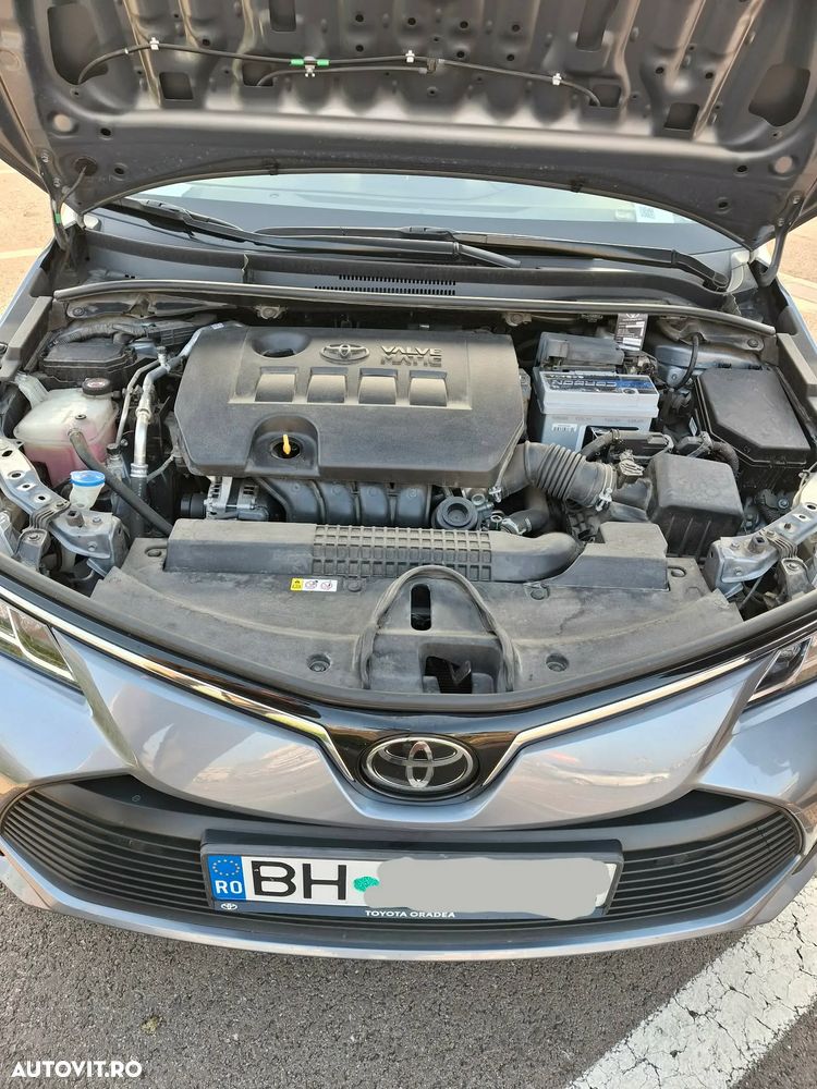 Toyota Corolla - 5
